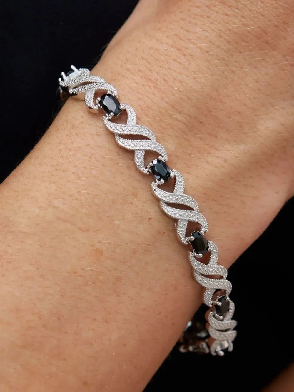 Sapphire & Cubic Zirconia Bracelet
SAVVY CIE JEWELS